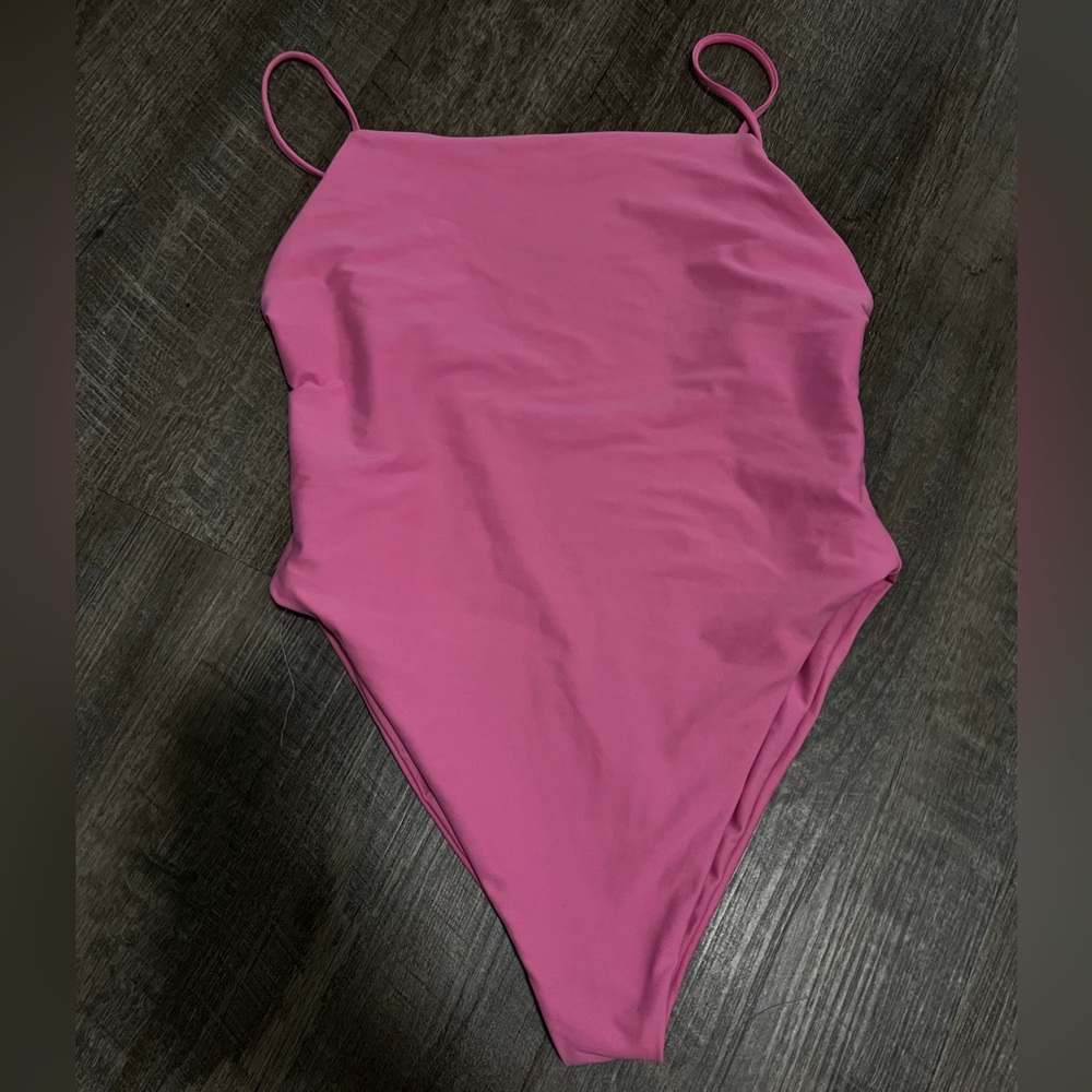 SKATIE swim